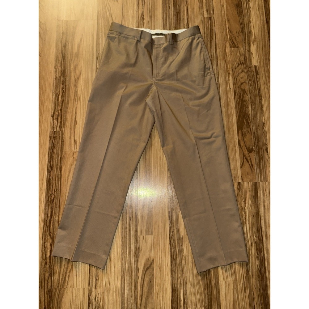 LL Bean Men's 36x31 Pants Beige Tan Khaki Pleated Classic Fit